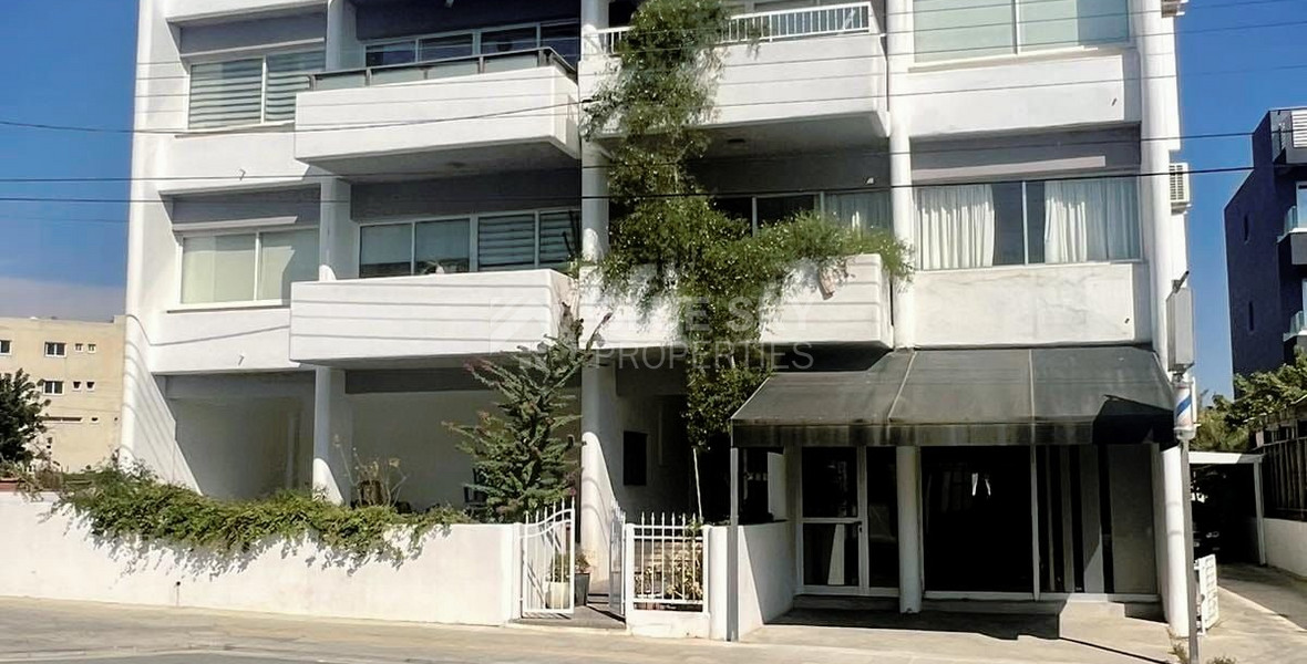 Three bedroom apartment for rent in Apostolou Petrou & Pavlou, Limassol