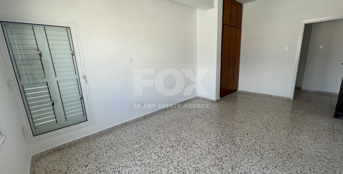 Spacious Two Bedroom Apartment In Paphos Centre