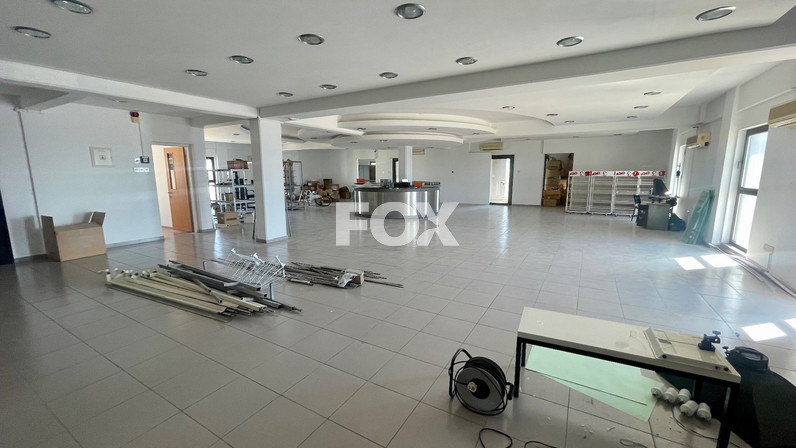 Building 450 m² for rent in Agios Theodoros, Paphos, Cyprus