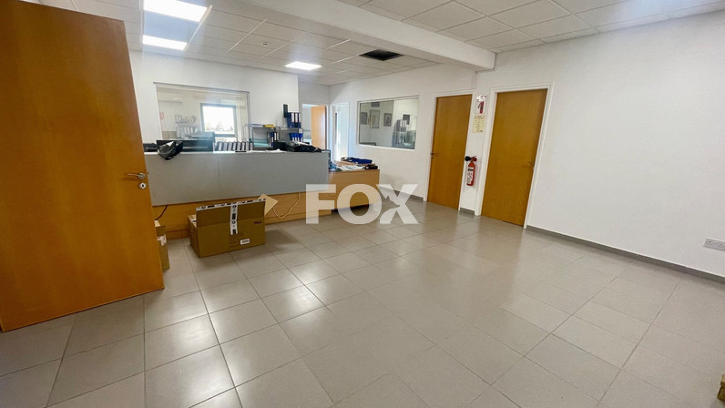 Building 450 m² for rent in Agios Theodoros, Paphos, Cyprus