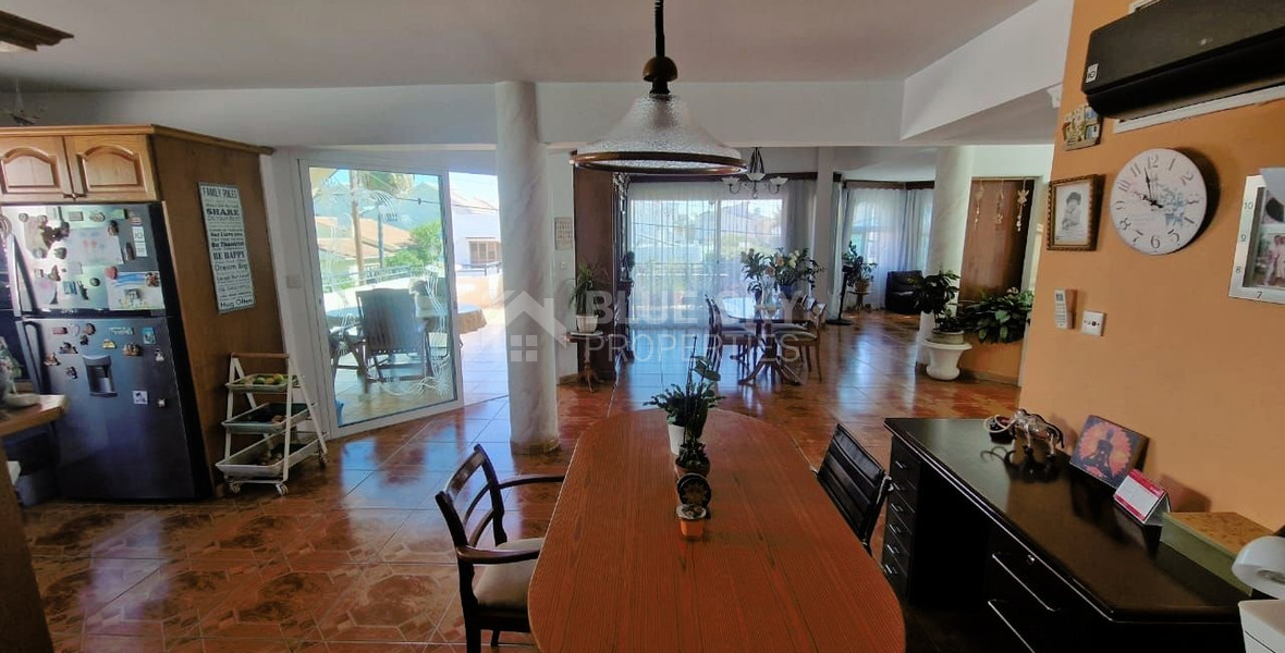 Detached House for sale in Potamos Germasogeias