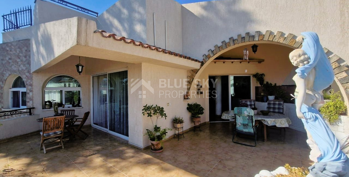 Detached House for sale in Potamos Germasogeias