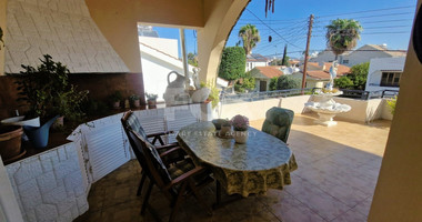 Detached House for sale in Potamos Germasogeias