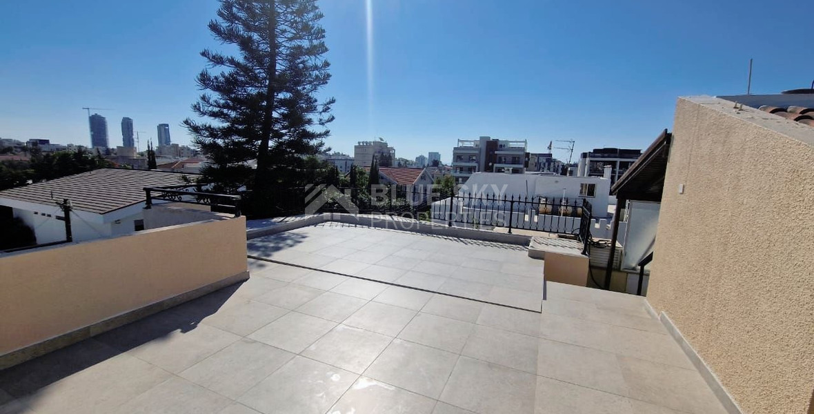 Detached House for sale in Potamos Germasogeias