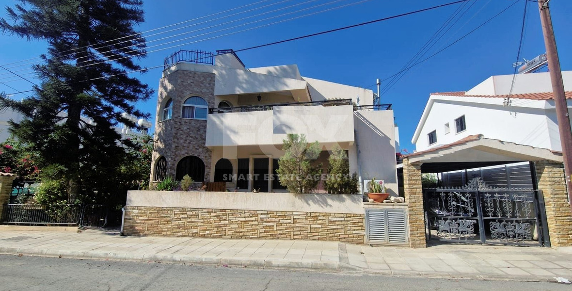 Detached House for sale in Potamos Germasogeias