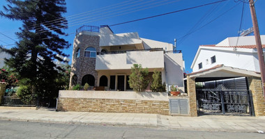 Detached House for sale in Potamos Germasogeias