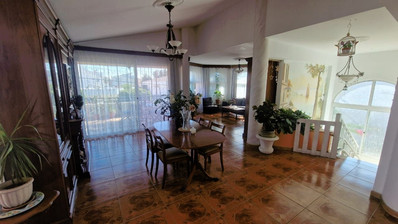 Detached House for sale in Potamos Germasogeias