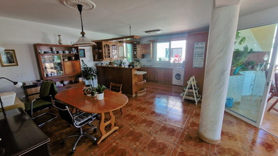 Detached House for sale in Potamos Germasogeias