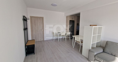 Renovated One Bedroom Apartment For Sale Opposite The 4 Seasons Hotel: Prime Location