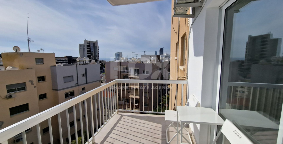 Renovated One Bedroom Apartment For Sale Opposite The 4 Seasons Hotel: Prime Location