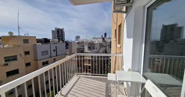 One Bedroom Apartment For Sale Opposite The 4 Seasons Hotel