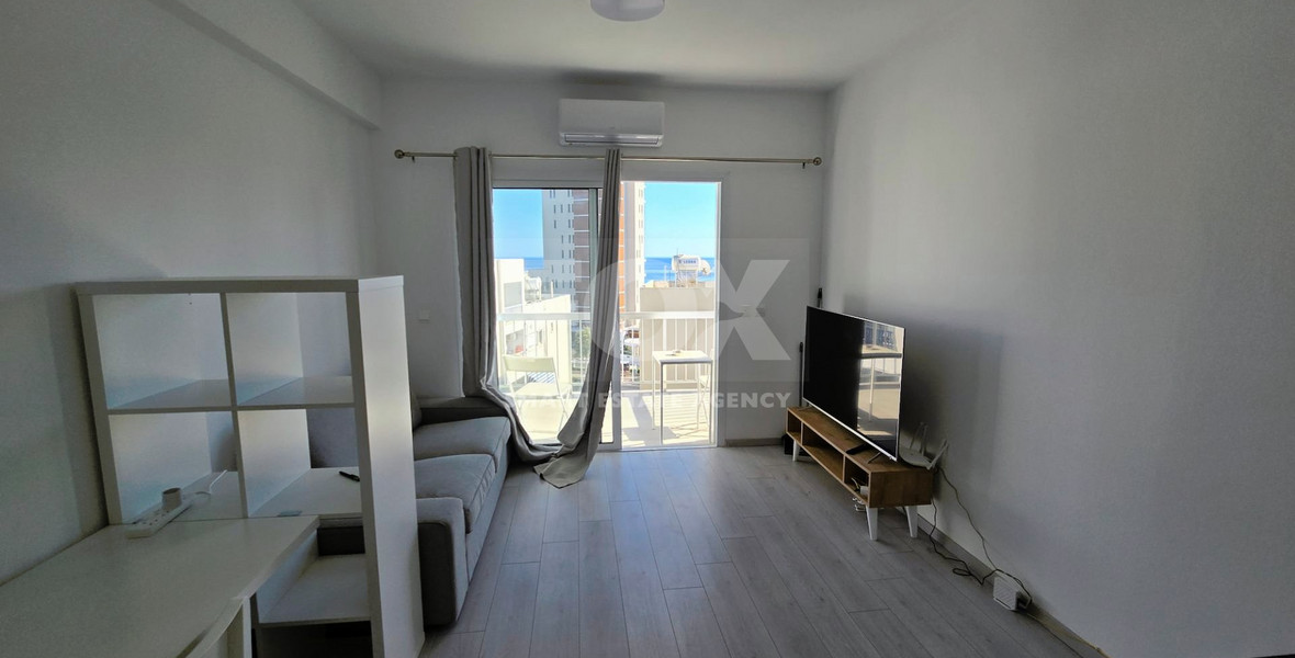 One Bedroom Apartment For Sale Opposite The 4 Seasons Hotel