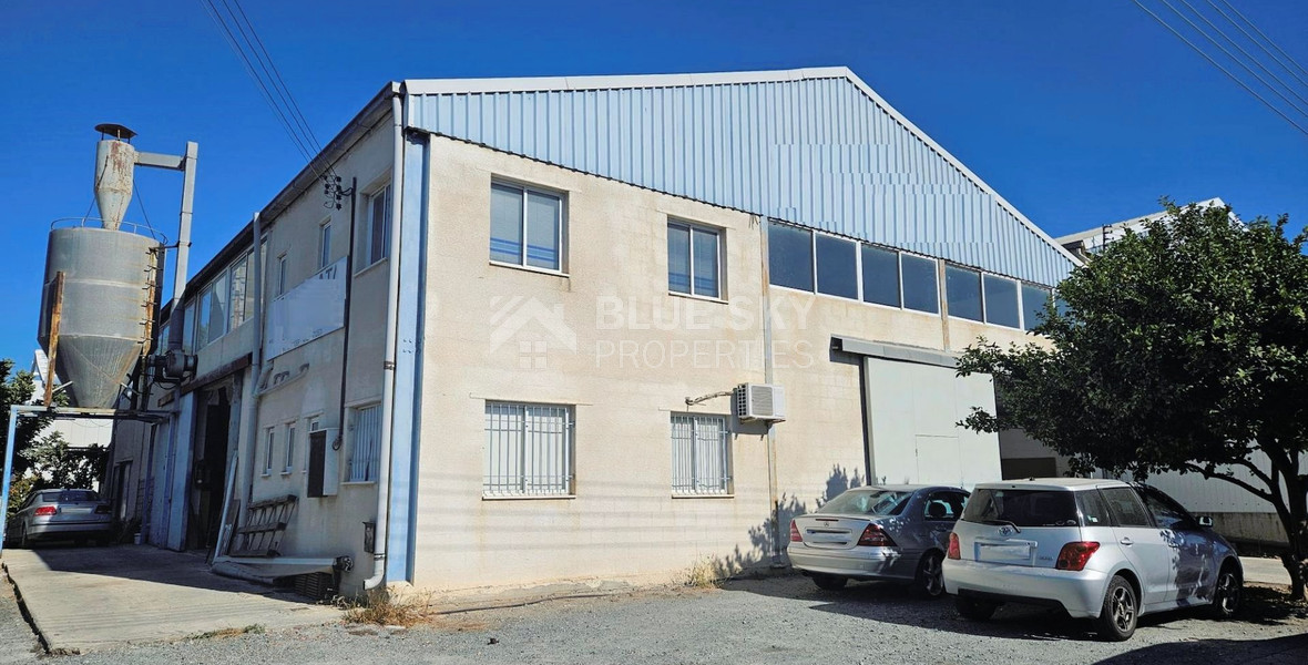 Freehold Warehouse In Kato Polemidia Industrial Area