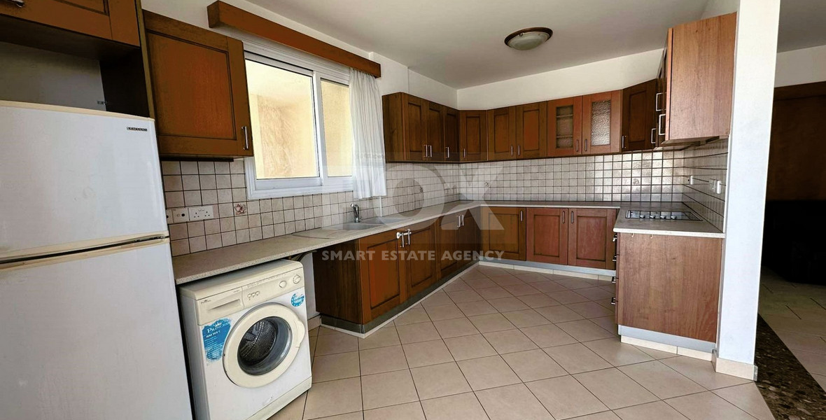 Spacious three Bedroom Apartment Next to Kings Avenue Mall