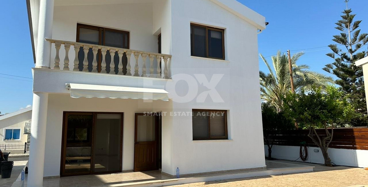 Three bedroom villa in Chloraka , Paphos