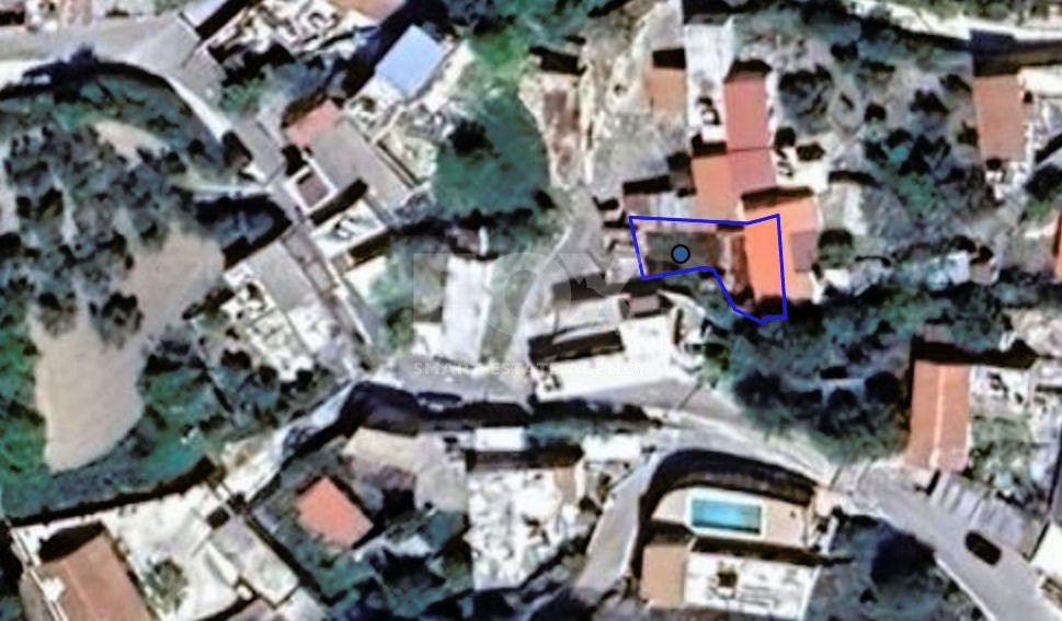 Special Land with Old Stone House in Koili , Paphos