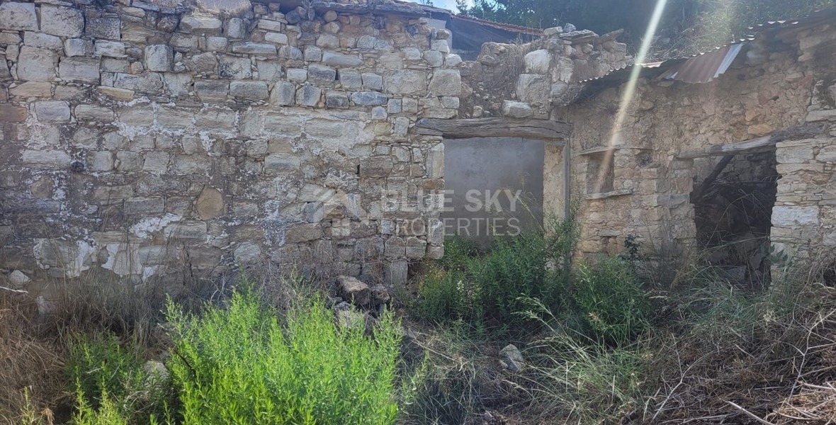 Special Land with Old Stone House in Koili , Paphos