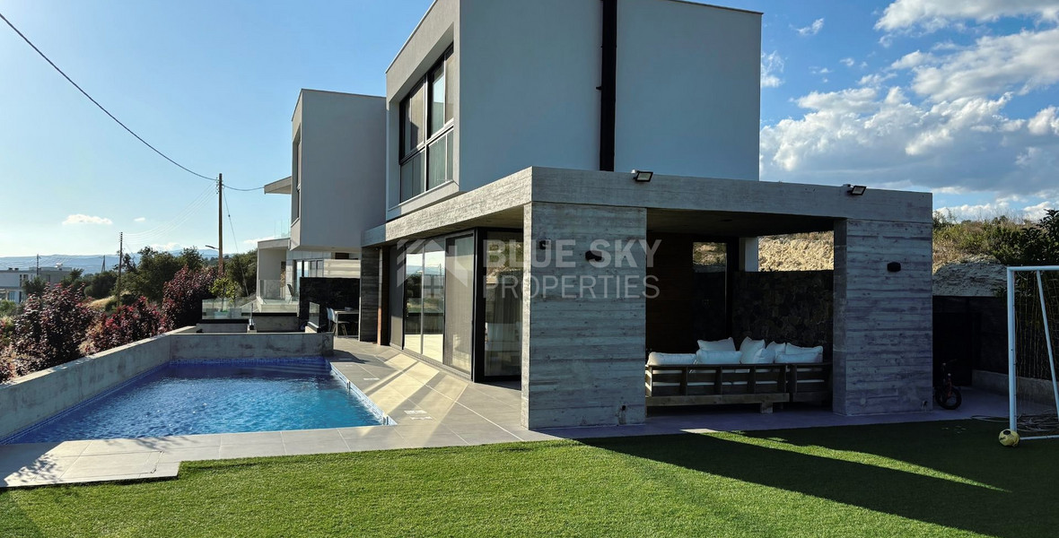 Luxurious 4-Bedroom Villa in Fasoula, Limassol: with Stunning Views