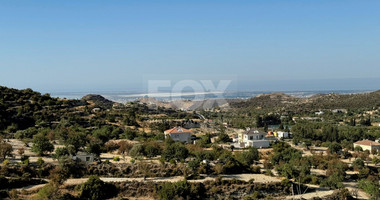 Luxurious 4-Bedroom Villa in Fasoula, Limassol: with Stunning Views