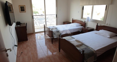 A Lovely Three Bedroom Villa In Timi