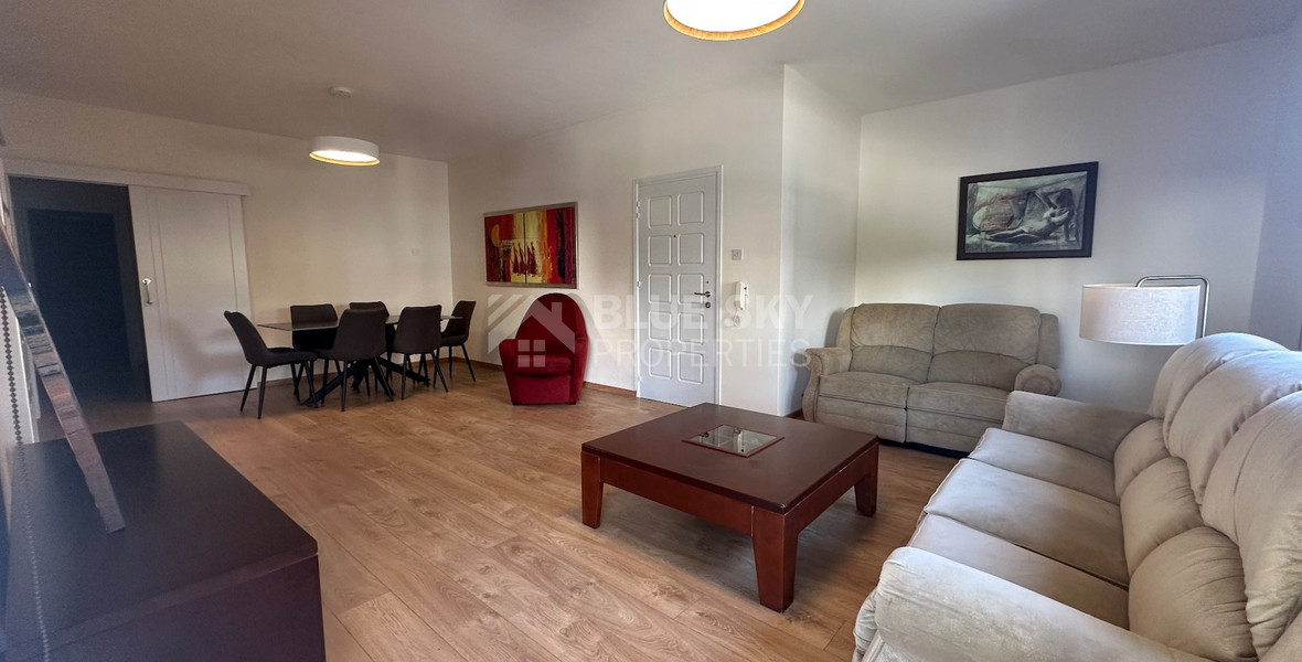 Furnished 3 bedroom in Neapoli walking distance to all anenities