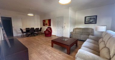 Furnished 3 bedroom in Neapoli walking distance to all anenities