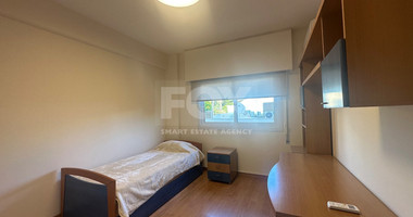 Furnished 3 bedroom in Neapoli walking distance to all anenities