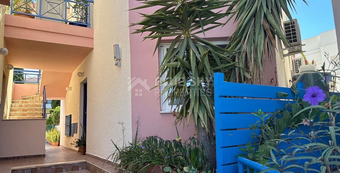 Ground Floor One Bedroom apartment in Universal , Paphos