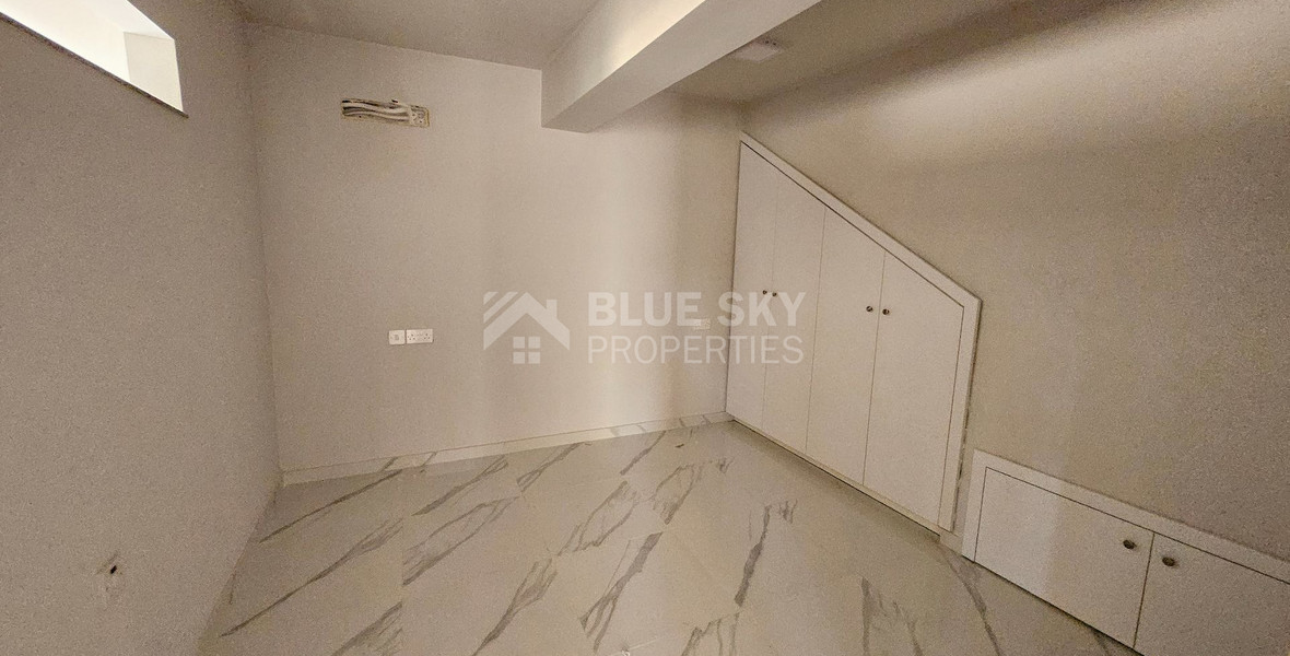 Unfurnished Small Two Bedroom Apartment With Electric Appliances In Kato Polemidia