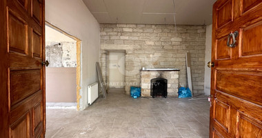 OUTSANDING OFFICE BUILDING UNDER FULL RENOVATION IN CENTRAL LIMASSOL AGIA ZONI