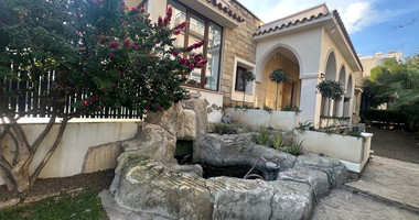 OUTSTANDING OFFICE BUILDING UNDER FULL RENOVATION IN CENTRAL LIMASSOL AGIA ZONI