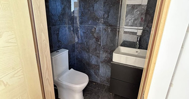 Renovated 250 m² Office for Rent – Agios Nicolaos, Limassol