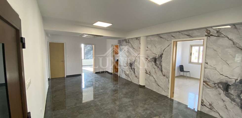 Renovated 250 m² Office for Rent – Agios Nicolaos, Limassol