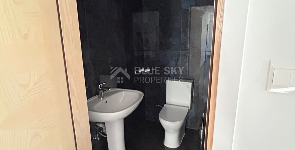 Renovated 250 m² Office for Rent – Agios Nicolaos, Limassol