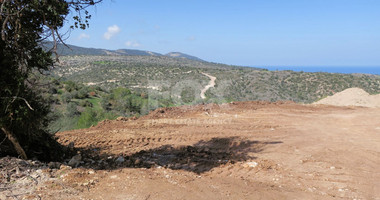 Land in Neo Chorio – Prime Location with Stunning Sea Views