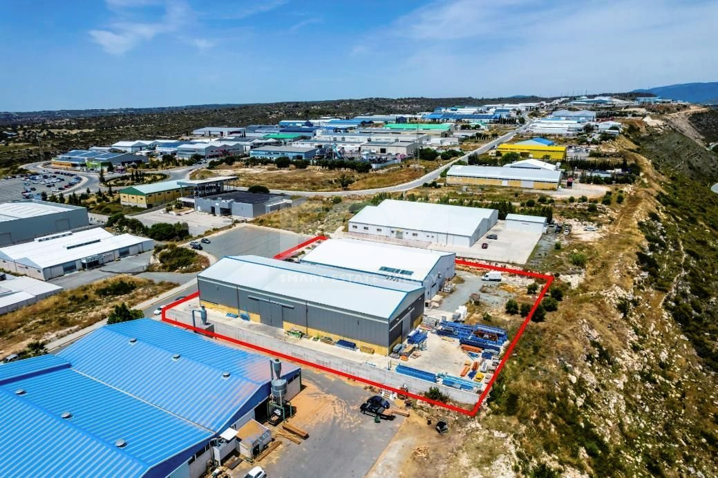 Two leasehold industrial warehouses in Ypsonas, Limassol