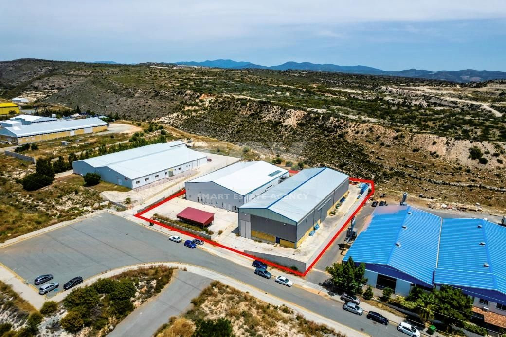 Two leasehold industrial warehouses in Ypsonas, Limassol