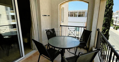 TWO BEDROOM APARTMENT IN UNIVERSAL