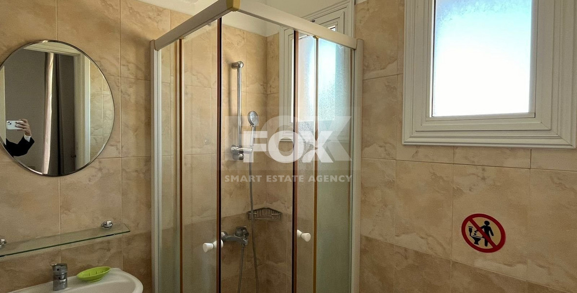 For Sale: Stylish 2-Bedroom Top-Floor Apartment in Universal Area, Kato Pafos