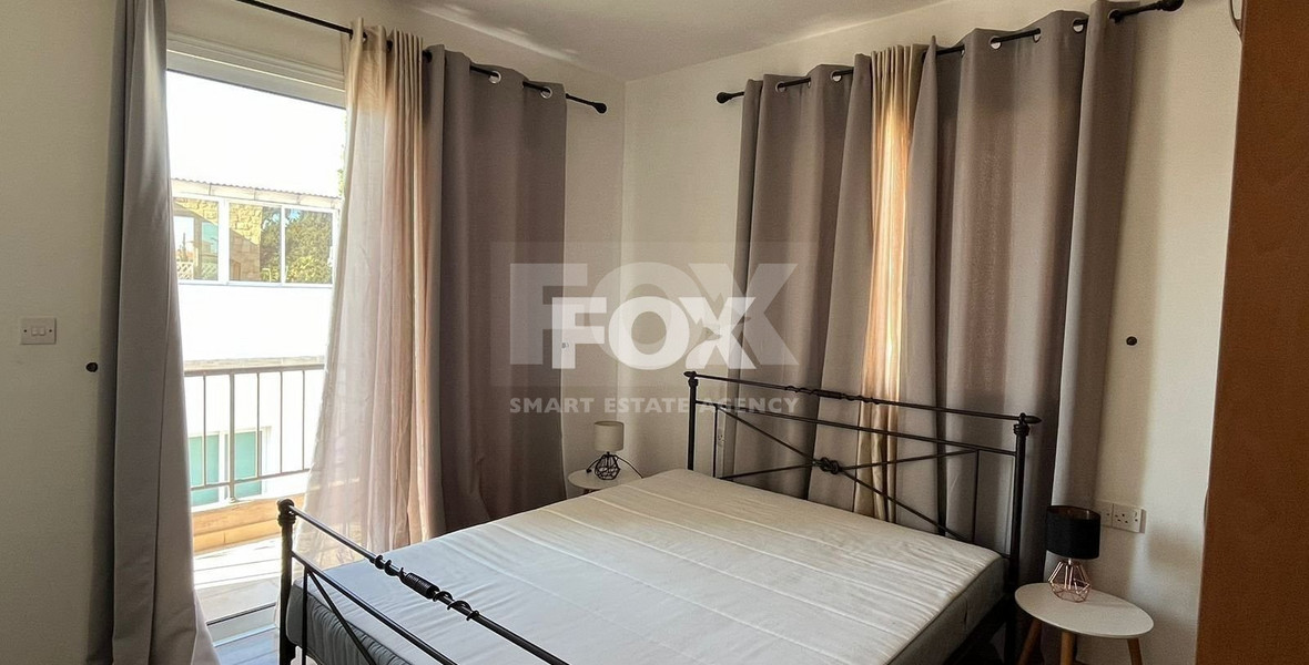 For Sale: Stylish 2-Bedroom Top-Floor Apartment in Universal Area, Kato Pafos