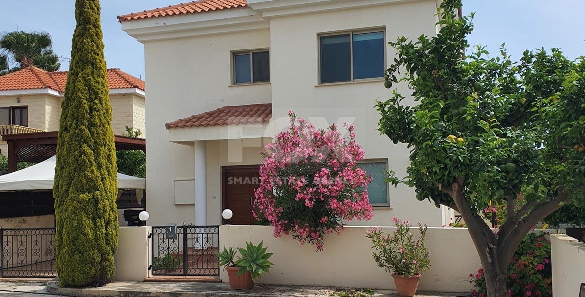 An Amazing Three Bedroom Villa In Konia