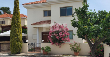 An Amazing Three Bedroom Villa In Konia