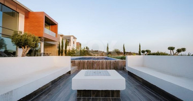 Stunning Modern Design Villa in Peyia Paphos.