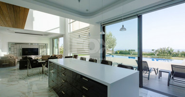 Stunning Modern Design Villa in Peyia Paphos.