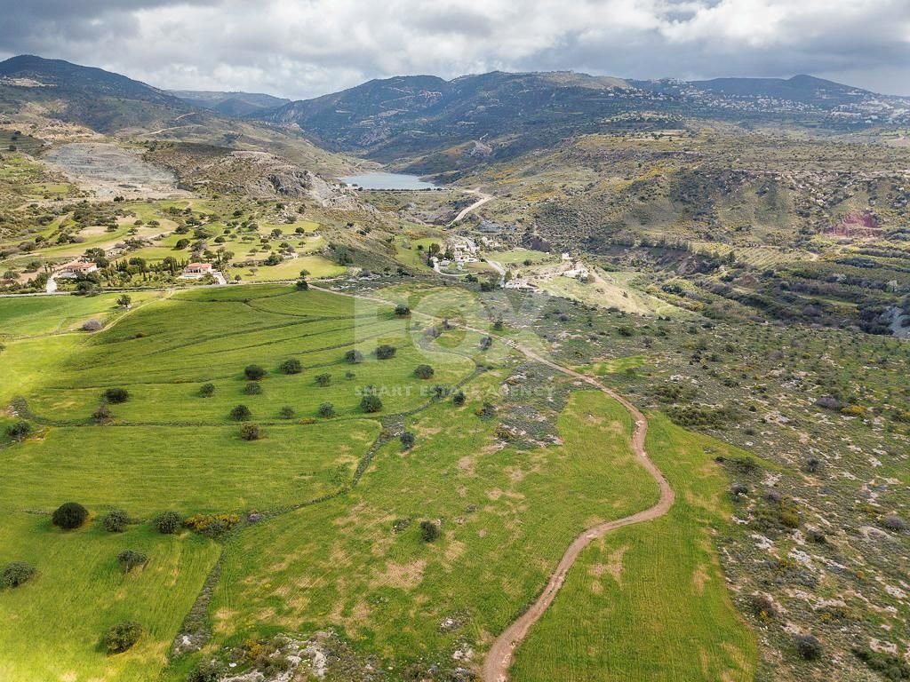For sale :Field in Kissonerga , Paphos