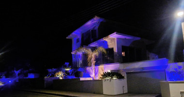 Luxurious five bedroom detached house with garden and swimming pool for sale in Agios athanasios