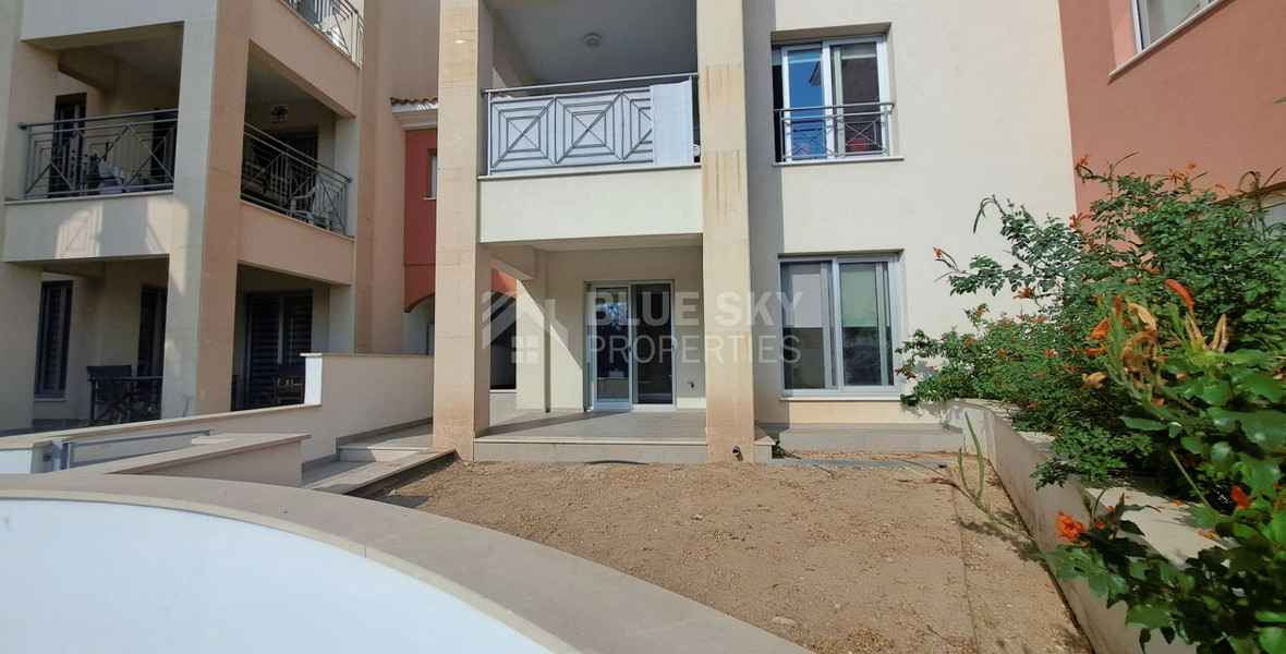 Two bedroom brand new ground floor apartment close to Kato Paphos-Universal