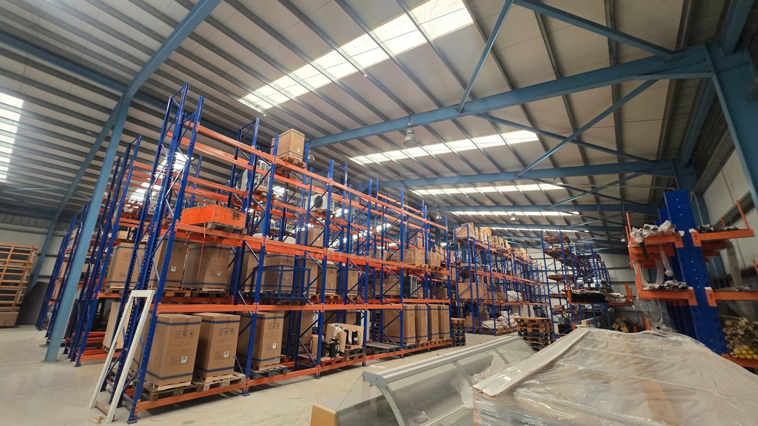 SPACIOUS WAREHOUSE AND OFFICES YPSONAS