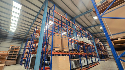 SPACIOUS WAREHOUSE AND OFFICES YPSONAS
