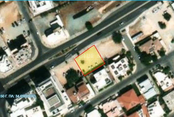 Plot For Sale on Spyrou Kyprianou Avenue in the  Apostoloi Petrou Kai Pavlou area.